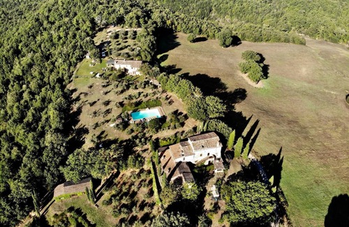 Murlo House | Antico Casale: Cozy Apartment with Pool & Ocean View