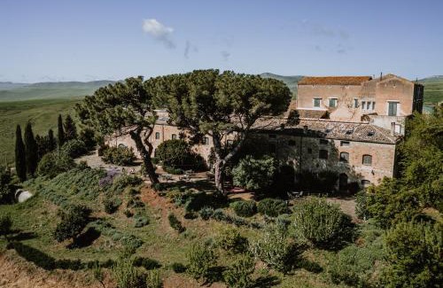 Polizzi Generosa House | Discover Antico Feudo San Giorgio with Ocean Views & Pool