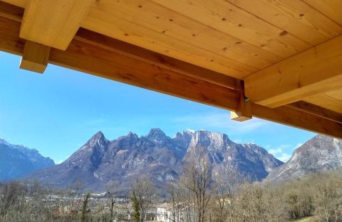 Sedico Bed & Breakfast | Top Rated Antico Melo B&B: Family & Pet Friendly Getaway