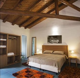 Petralia Soprana Hotel | Elegant Antico Resort Cerasella with Kitchen & Breakfast