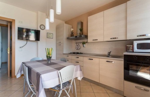 Lugana Apartment | Enchanting Antique Oak Sirmione with Pool & Ocean Views