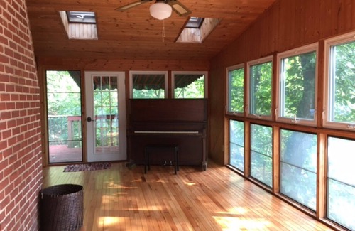 Keedysville Cabin | Serene Antietam Creek Cabin with Pool and Spa Amenities