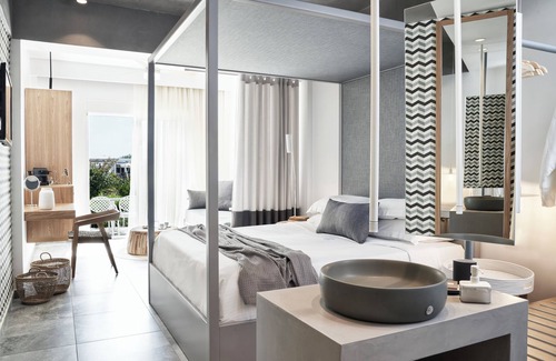 Ormos Panagias Hotel | Relax at Antigoni Seaside Resort with Oceanfront Views