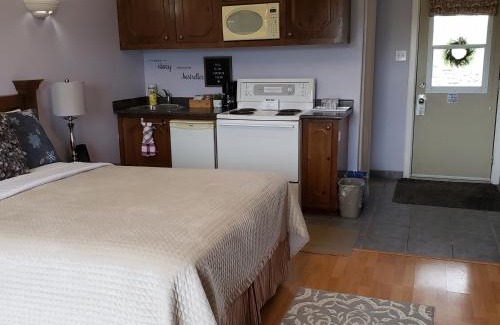 Antigonish House | Pet-Friendly Antigonish Evergreen Inn: Rated 9/10 by Guests