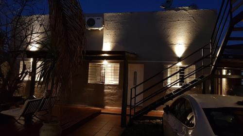 Concepcion del Uruguay Hotel | Pet-Friendly Antigua Fonda Hosteria with Kitchen Access