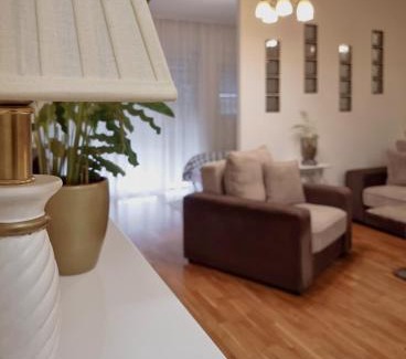 Stara Pazova Apartment | Top-Rated Antik Apartman: Ideal for Families and Relaxation