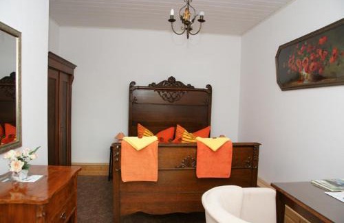 Vetschau/Spreewald Apartment | Cozy Antik Apartments in Spreewald/Vetschau with Ocean View