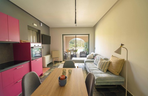 Archea Pissa Villa | Relaxing Antinea Olympian Villa with Spa and Breakfast