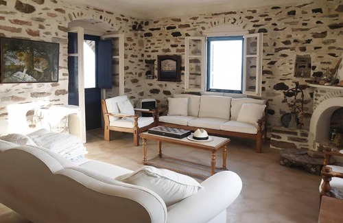Antiparos Apartment | Charming Antiparos Stone House with Breathtaking Sea Views