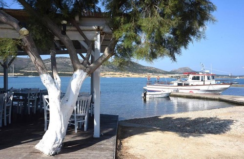 Antiparos Apartment | Charming Antiparos Stone House with Breathtaking Sea Views