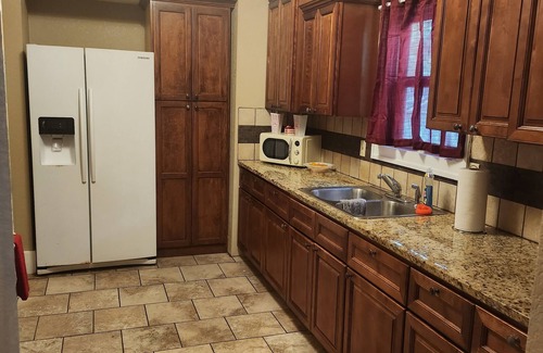 Wichita House | Antique Bungalow Near Downtown - Rated 10/10 by Guests