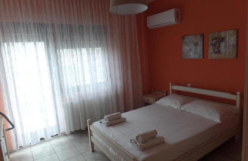 Olymbiaki Akti Apartment | Discover Antique The Hotel: Pet-Friendly & Family Ready