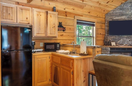 Branson Cabin | Antler Summit Trio - For 16