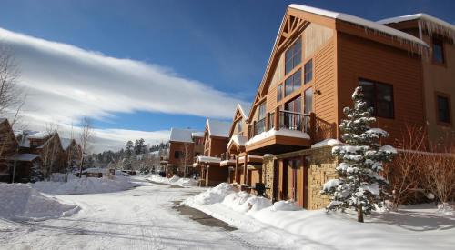 Keystone House | Antlers Gulch 501: Family-Friendly Getaway with Hot Tub