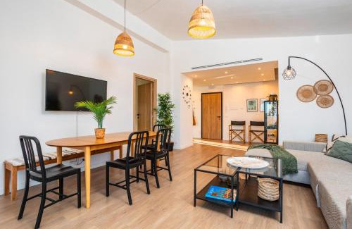 Aci Trezza Apartment | Exceptional Antonia House: Child-Friendly Retreat