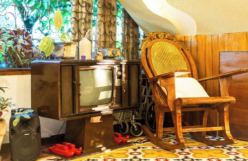 Sorsogon City Bed & Breakfast | Antonio's Bed and Breakfast Hotel