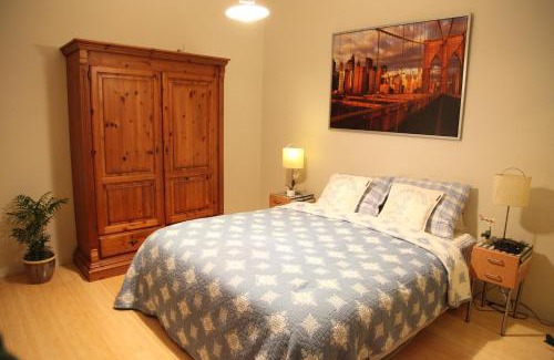 Graaf Ottoplein en omgeving Bed & Breakfast | Discover Antonius Bed and Breakfast: Rated 9.3/10 Stay