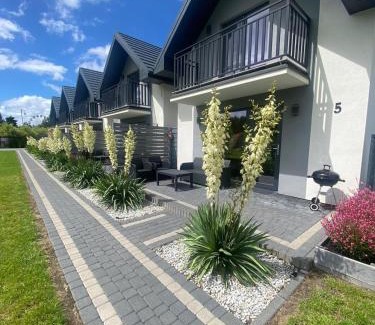 Leba House | Discover Antracytowy Zakątek: Family-Friendly Oceanfront Retreat