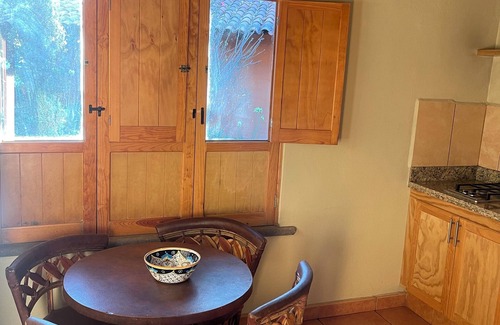 Mazamitla Cabin | Indulge in Anturio Cabaña with Beautiful Gardens & Spa