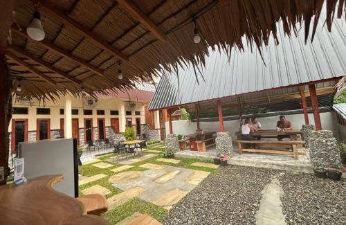 Bukit Lawang House | Anugrah Guest House - Orangutan Trekking & Tours