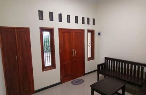 Cirebon Villa | Family-Friendly Anugrah Homestay: A Cozy Retreat Awaits
