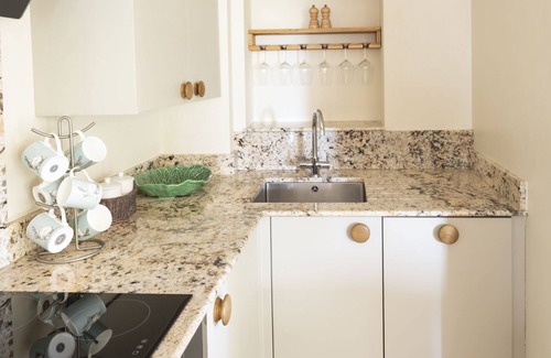 Kirkby Malzeard Cottage | Pet-Friendly Anvil Cottage in Scenic North Yorkshire Hills