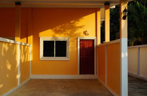 Trat Hotel | Oceanfront Anyamanee Resort Trat with Family-Friendly Amenities