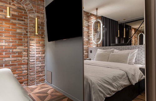 Anyang Hotel | Eco-Friendly Stay at Anyang SS with Breakfast Included