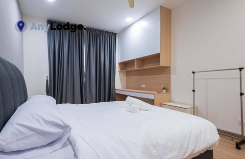 Puchong Apartment | Discover AnyLodge 22 @ Puchong with Pool & Child-Friendly Amenities