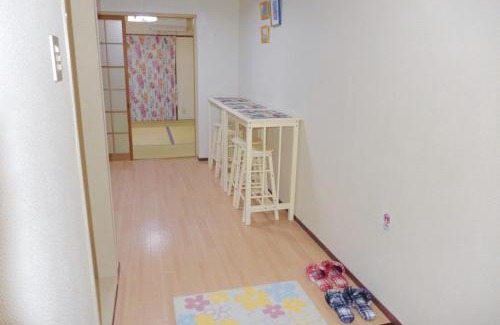 Ritsurin Cho Apartment | Family-Friendly Retreat at Aoisora Aoiumi Guest House
