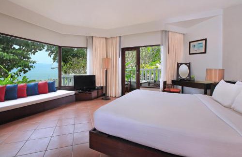 Ao Nang Resort | Beachfront Serenity at Aonang Villa Resort - 4-Star Stay