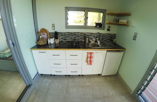 Aore Island Cabin | Oceanfront Aore Breeze: Ideal for Family Getaways