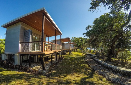 Aore Island Cabin | Oceanfront Aore Breeze: Ideal for Family Getaways