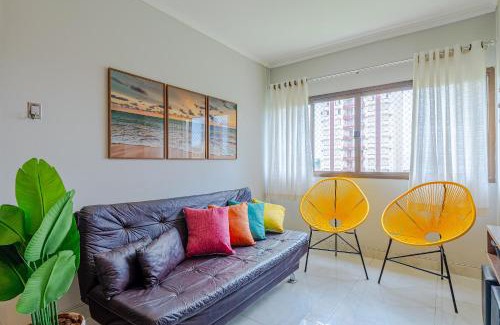 Jardim Belmar Apartment | Cozy 2-Bedroom Apartment in Enseada with Ocean Views