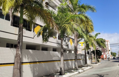 Ponta Verde Apartment | Cozy Stay in Prime Ponta Verde with Family-Friendly Amenities
