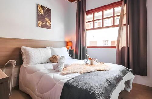 V Cristina Apartment | Comfortable 2-Bedroom Apartment Near Parque das Cerejeiras