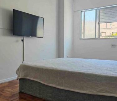 Flamengo Apartment | Cozy Retreat at Apê na Rua das Palmeiras Imperiais