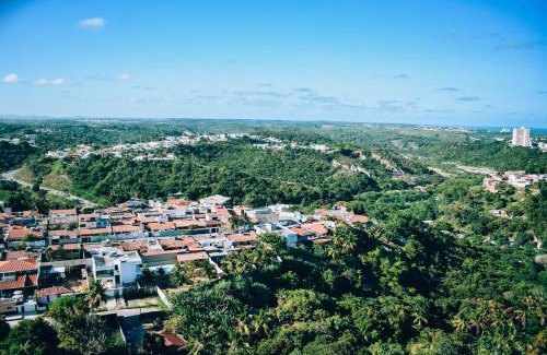 Barro Duro Apartment | Unforgettable Stay Near Fórum, Shopping & Beautiful Beaches