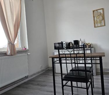 Ausleben Apartment | Cozy Apartment Near Oschersleben and Helmstedt, Pet Friendly
