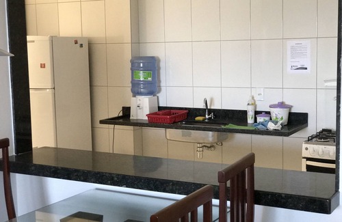 Praia do Morro Apartment | Ocean View Retreat: 3BR Beach Getaway with Prime Amenities