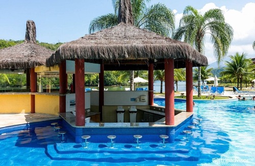 Pontal Apartment | Family-Friendly Apartment at Bera-mar in Angra dos Reis
