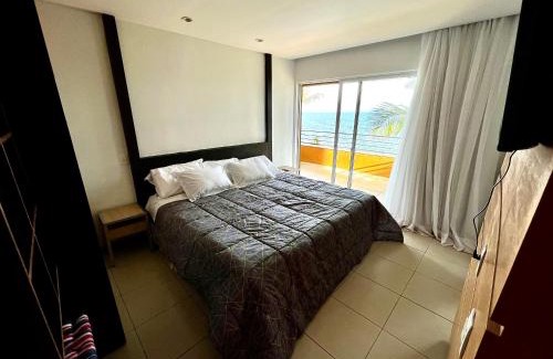 Rio Vermelho Apartment | Ocean View Paradise in Rio Vermelho - 4-Star Comfort