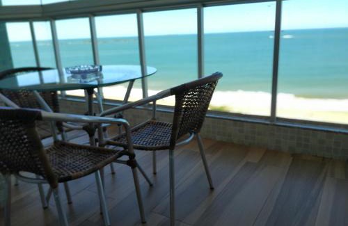 Praia de Itaparica Apartment | Seaside Retreat: Ap de Frente para o Mar de Itaparica