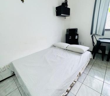 Sobral Apartment | Ap em bairro nobre com garagem e ar