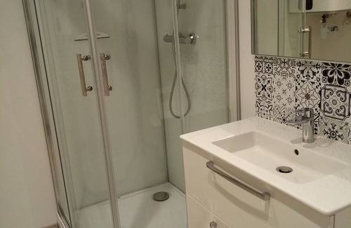 Sainte-Genevieve-sur-Argence Apartment | Family-Friendly Appart' Argences en Aubrac Getaway