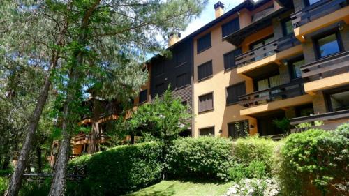 Vila Suica Apartment | Cozy Ap Gramado Knorrville: Pet-Friendly Retreat with Balcony
