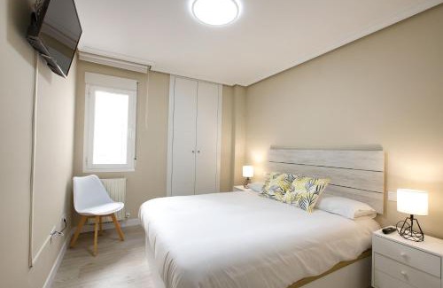 Cuenca Apartment | Unforgettable Stays at AP Home Carretería - Rated 9.4/10