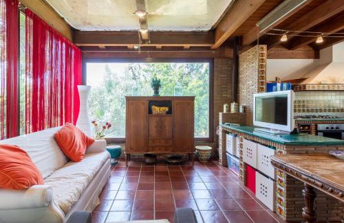 Caltagirone House | Cozy Stay at Ap in Villa Giusa with Pool and Hot Tub