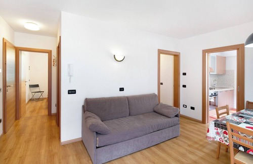 Arabba Apartment | Mountain View Apartment with Garden, Wi-Fi & Pet Friendly