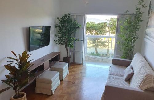 Jose Menino Apartment | Experience Oceanfront Bliss at Ap Pé na Areia